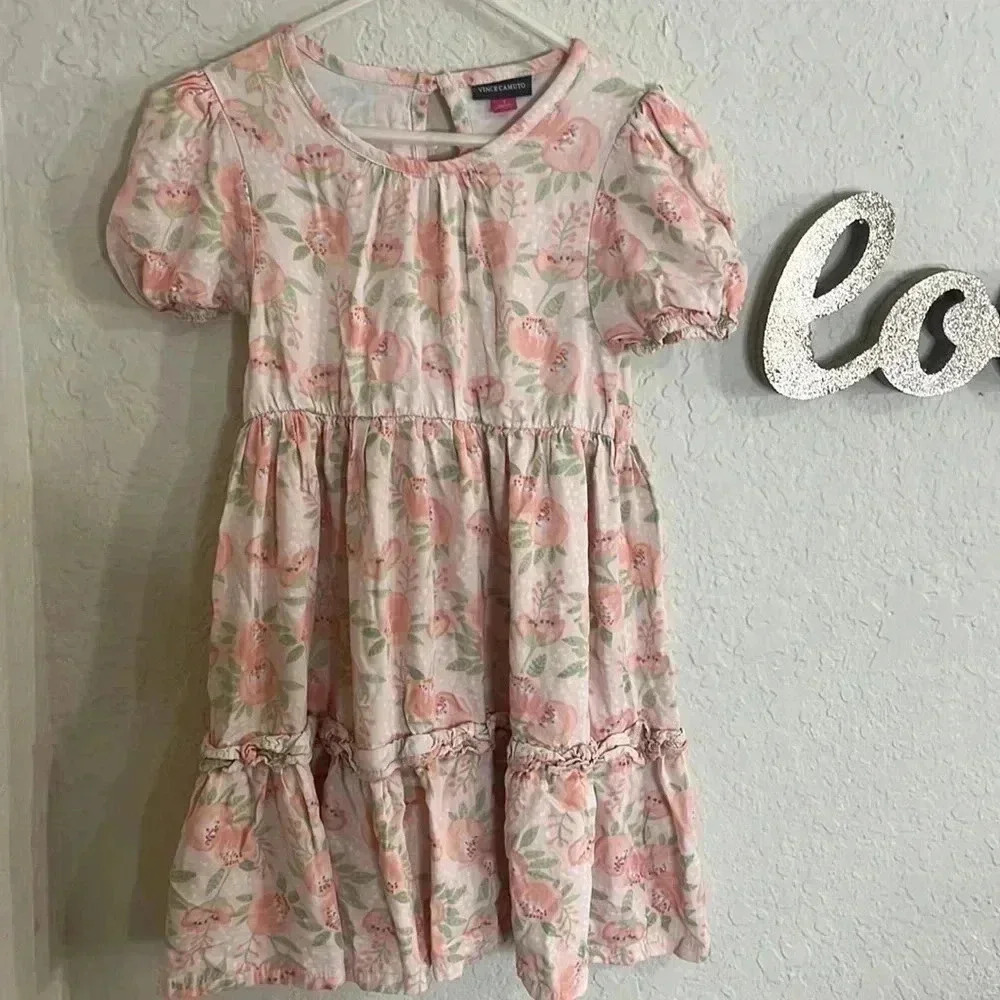 Vince camuto flower dress size 7
